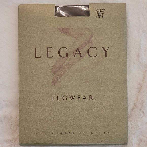 Legacy Legwear Body Shaper Pantyhose Size B Color Chestnut New In Box - Picture 2 of 10